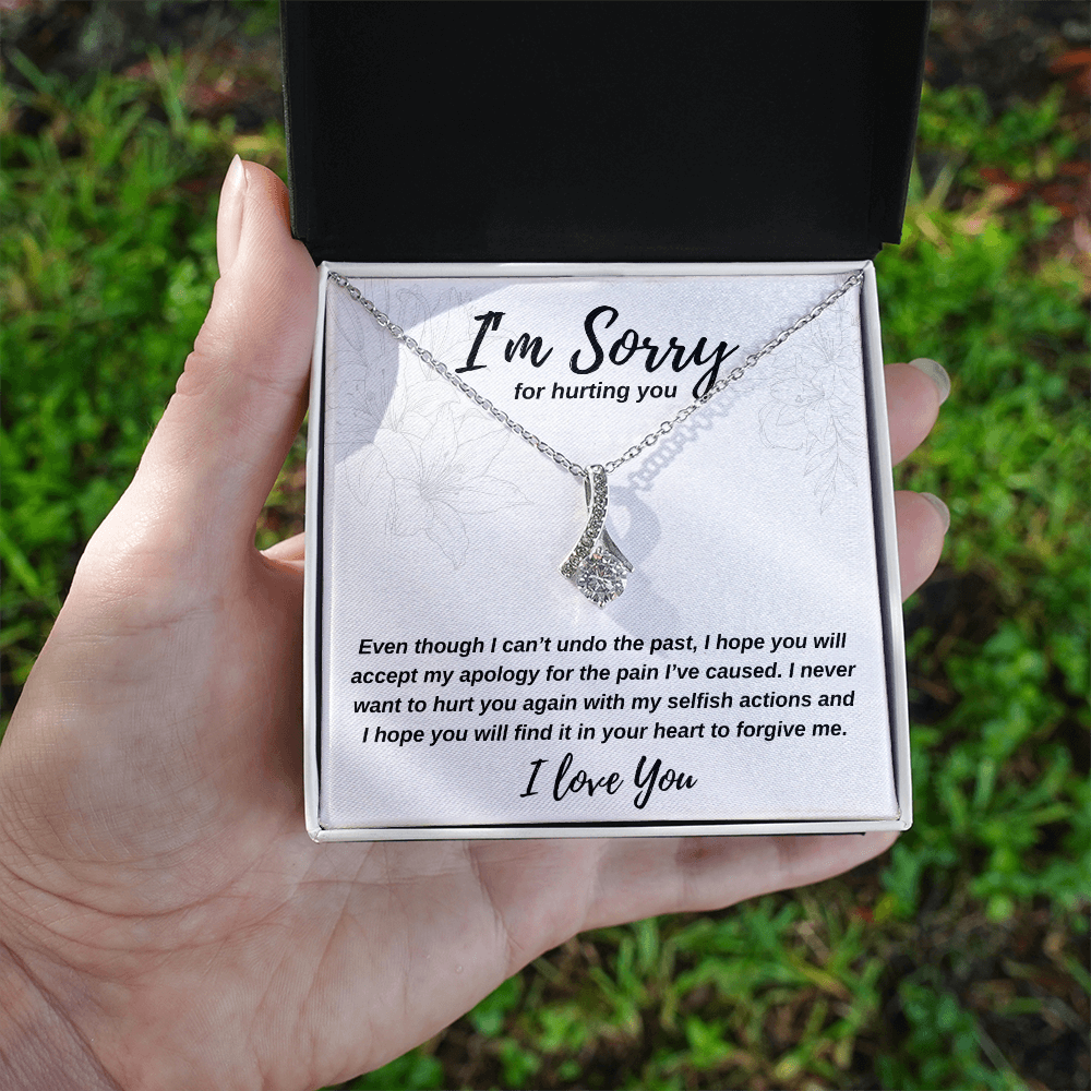 I'm Sorry for hurting you | Alluring Beauty Necklace