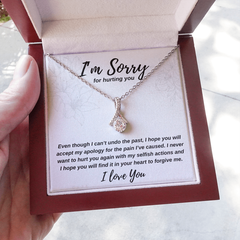 I'm Sorry for hurting you | Alluring Beauty Necklace